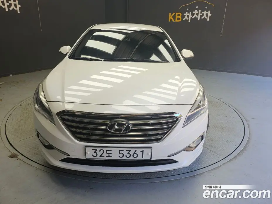 Hyundai Sonata 2015 2.0 АКПП, фото 3