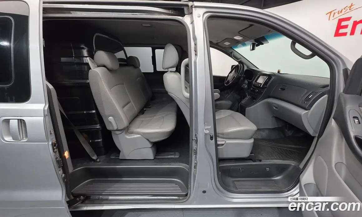 Hyundai Starex 2017 2.5 АКПП, фото 18