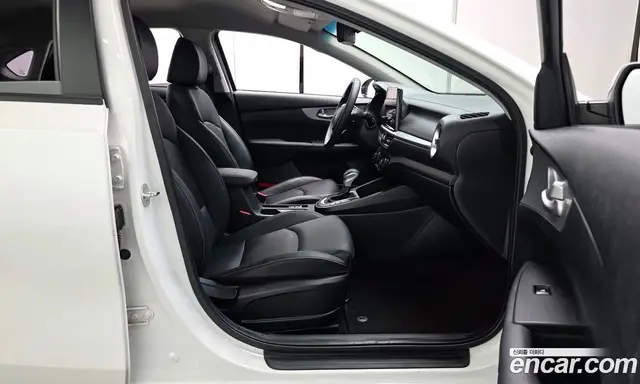 Kia K3 2023 1.6 АКПП, миниатюра 11 Kia K3 2023 1.6 АКПП, миниатюра 11