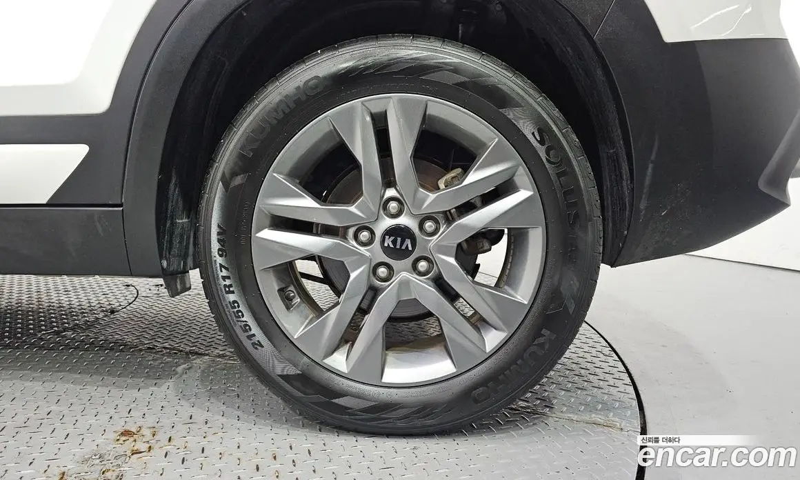 Kia Seltos 2019 1.6 АКПП, фото 7