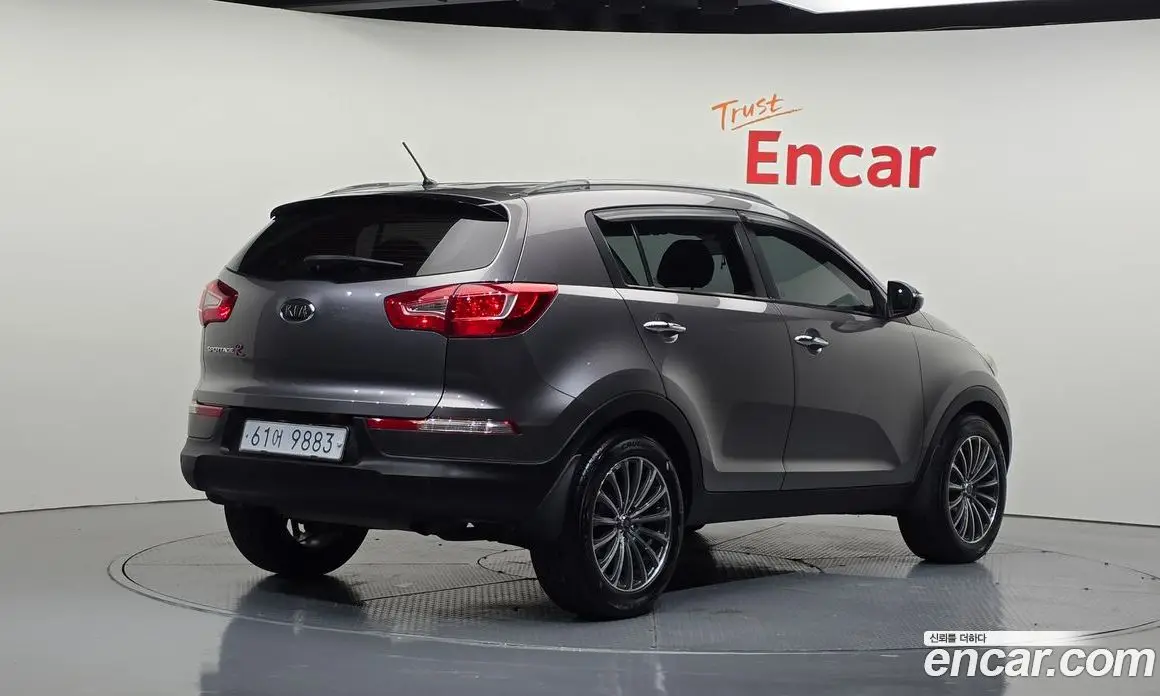 Kia Sportage 2011 2.0 АКПП, фото 2
