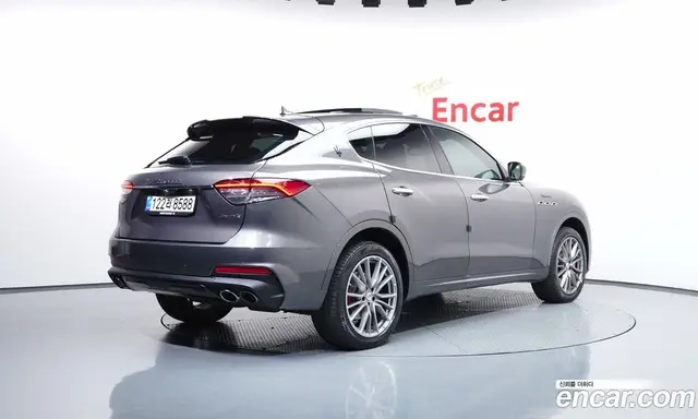 Maserati Levante 2019 3.0 АКПП, миниатюра 2 Maserati Levante 2019 3.0 АКПП, миниатюра 2