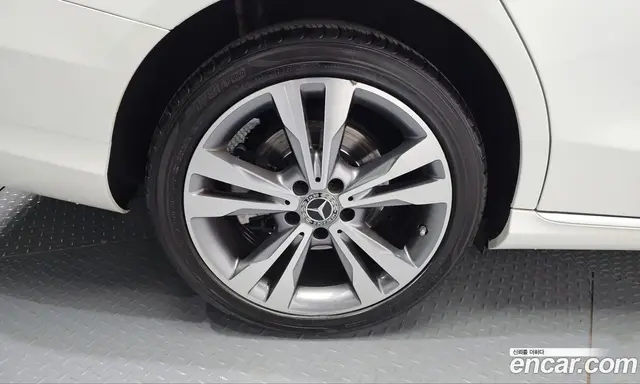 Mercedes-Benz C-Class 2019 1.9 АКПП, миниатюра 4 Mercedes-Benz C-Class 2019 1.9 АКПП, миниатюра 4
