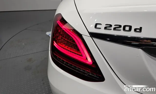 Mercedes-Benz C-Class 2019 1.9 АКПП, миниатюра 8 Mercedes-Benz C-Class 2019 1.9 АКПП, миниатюра 8