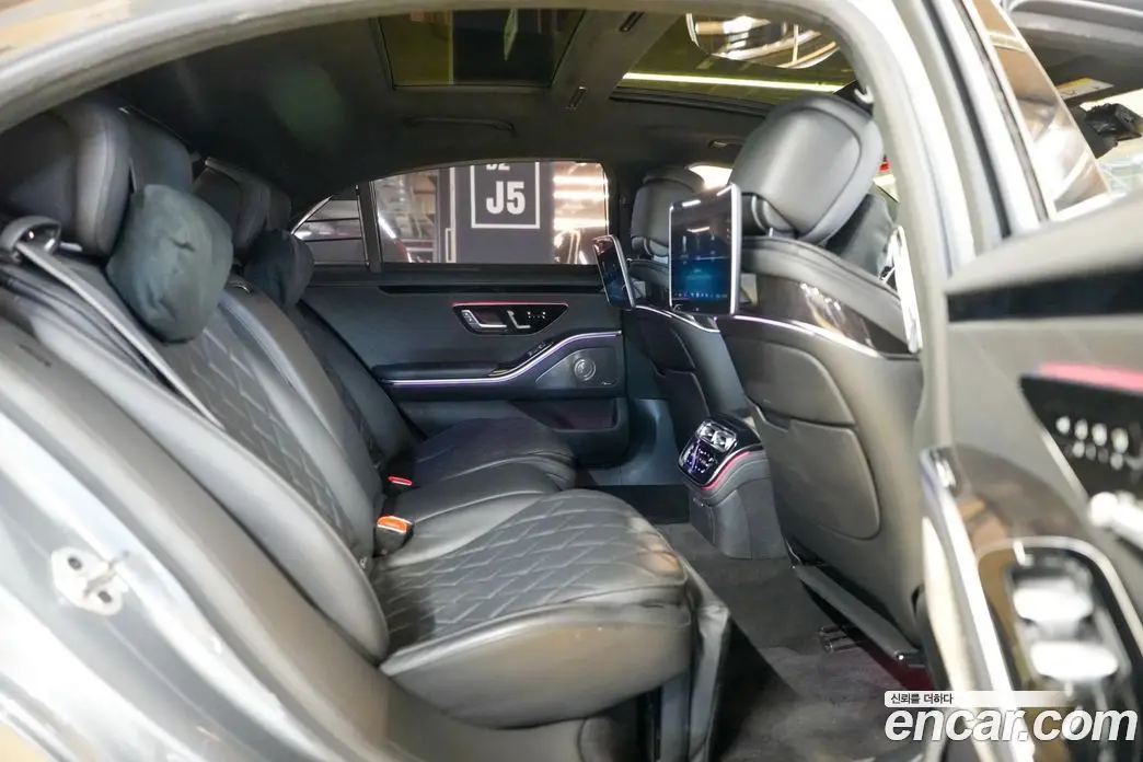 Mercedes-Benz S-Class 2021 4.0 АКПП, фото 18