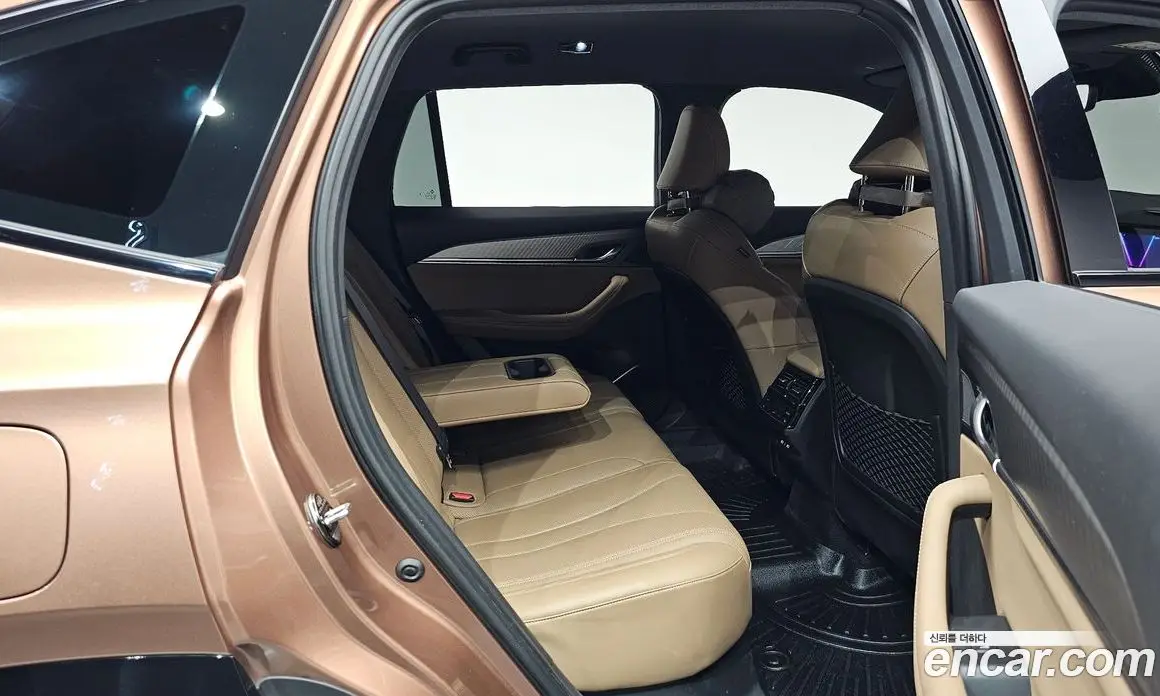 Renault (Samsung) Grand Koleos 2025 1.5 АКПП, фото 17