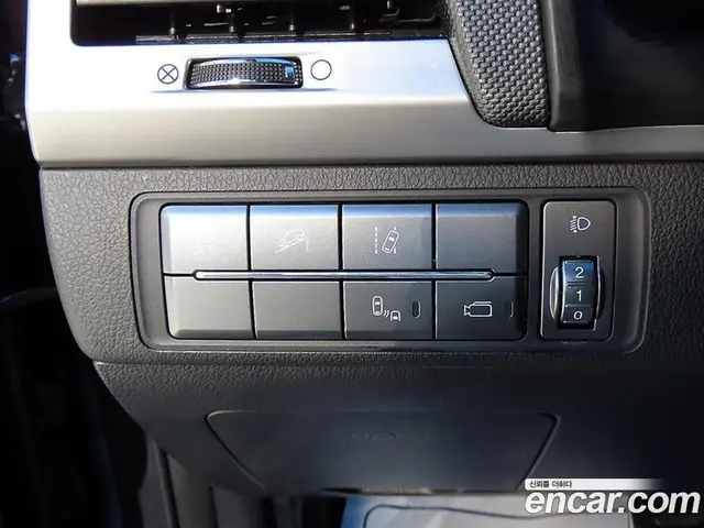 SsangYong Rexton 2019 2.2 АКПП, миниатюра 12