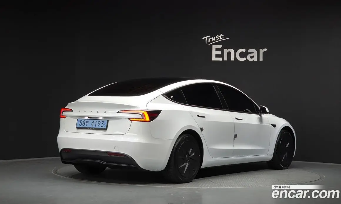 Tesla Model 3 2026 0.2 АКПП, фото 2 Tesla Model 3 2026 0.2 АКПП, фото 2