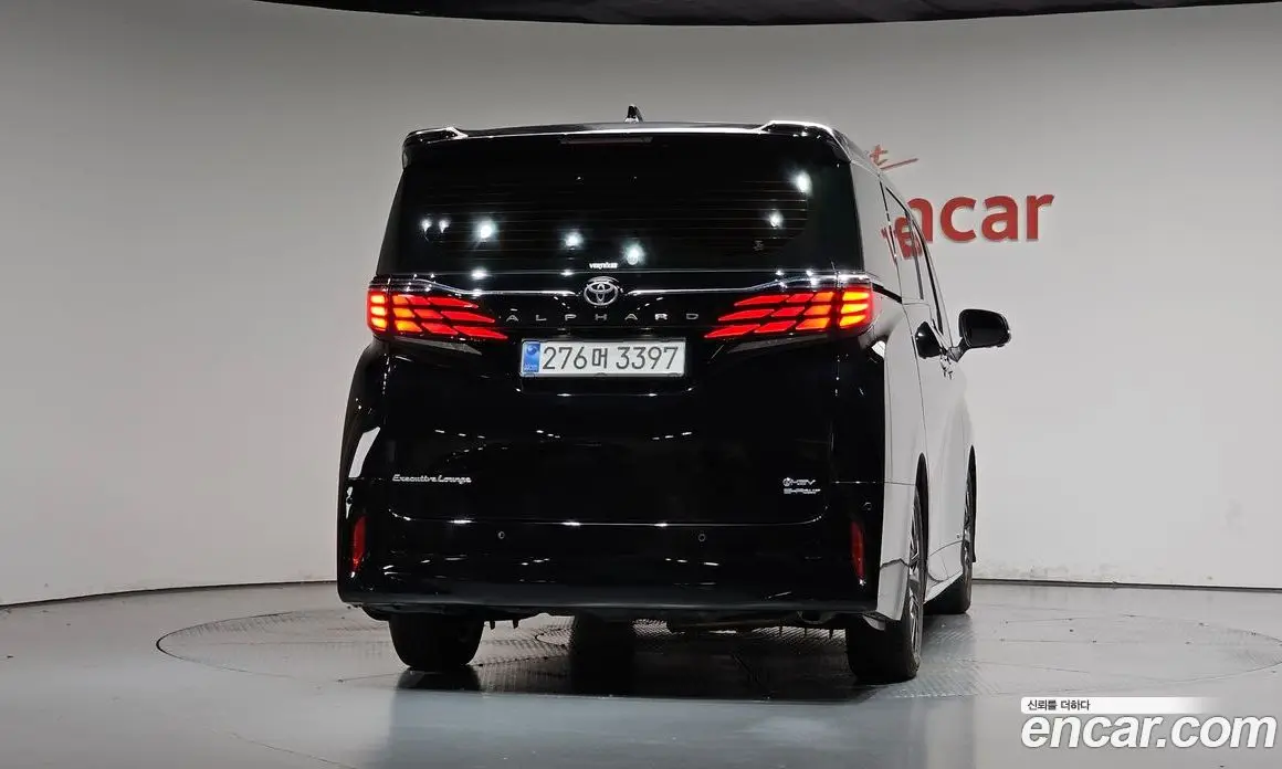 Toyota Alphard 2025 2.5 АКПП, фото 3
