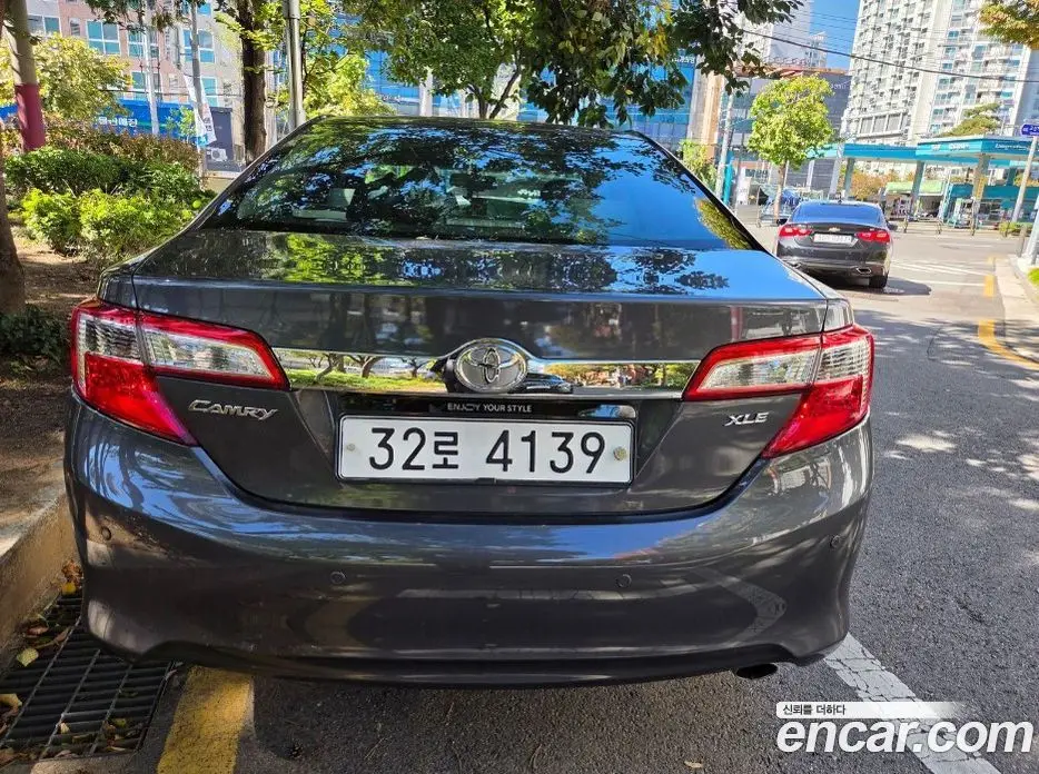 Toyota Camry 2014 2.5 АКПП, фото 2