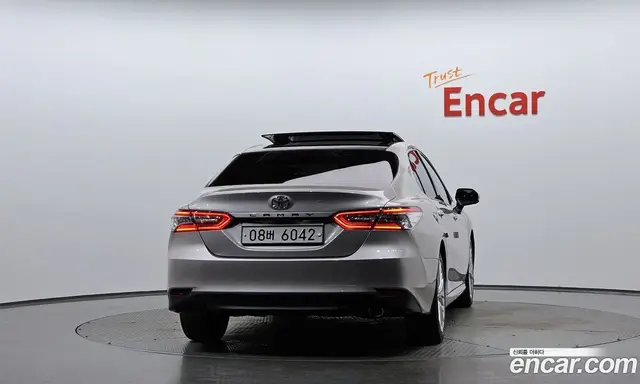 Toyota Camry 2019 2.5 АКПП, миниатюра 3