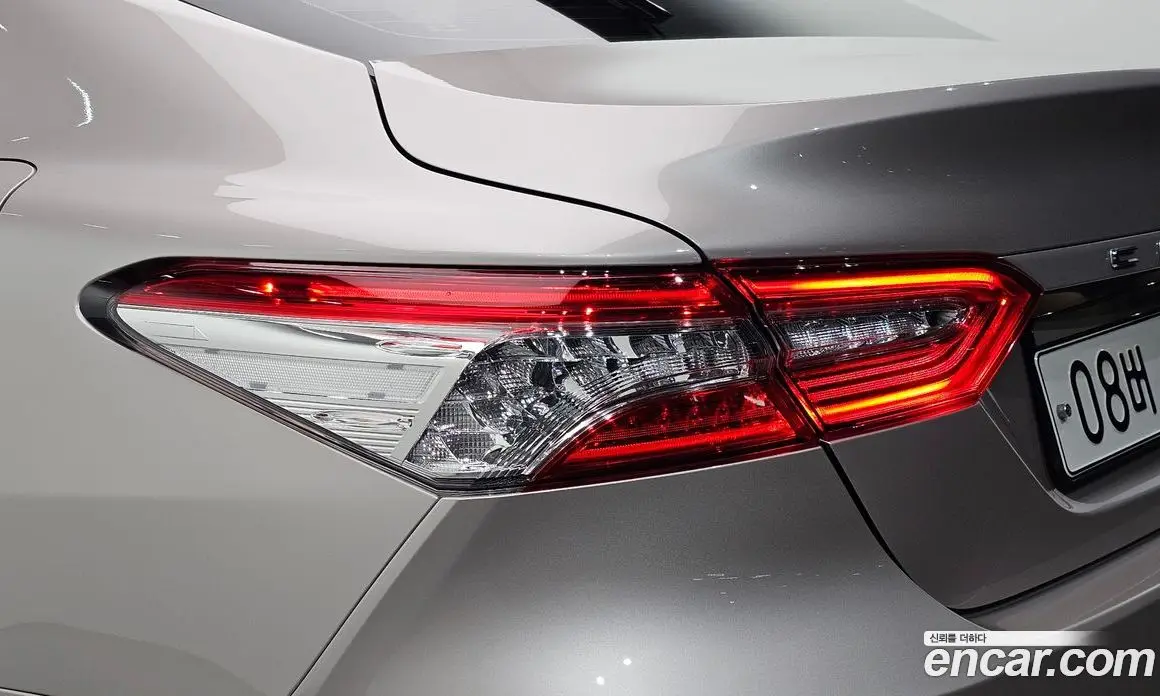 Toyota Camry 2019 2.5 АКПП, фото 8