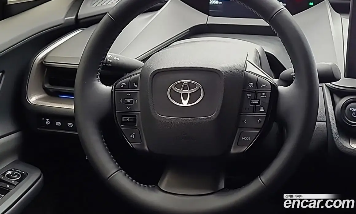 Toyota Prius 2026 2.0 АКПП, фото 18