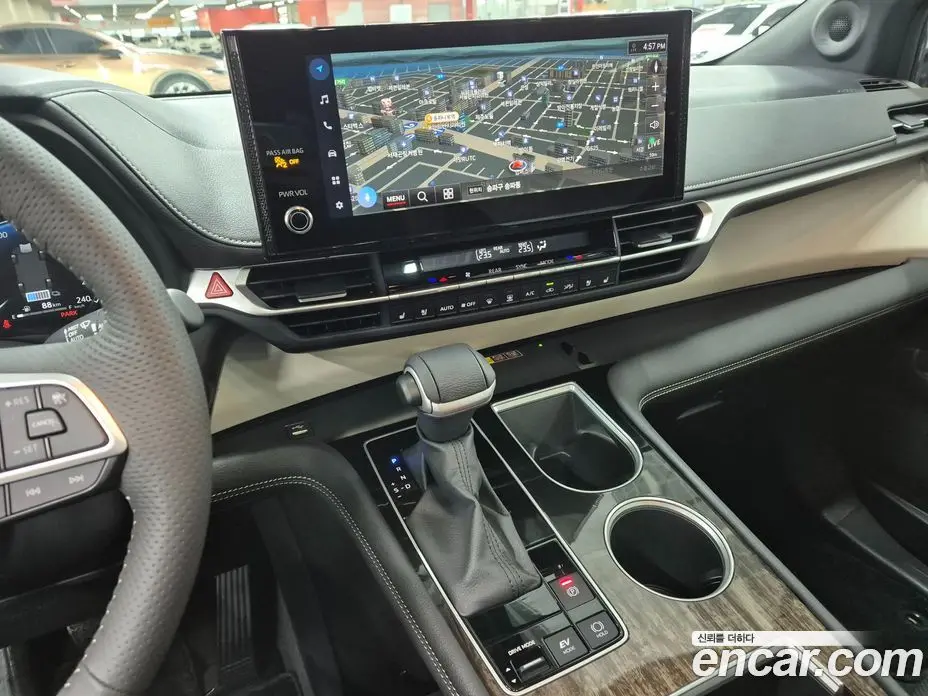 Toyota Sienna 2025 2.5 вариатор, фото 7