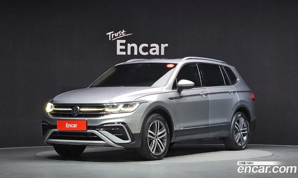 Volkswagen Tiguan 2022 2.0 АКПП, фото 1