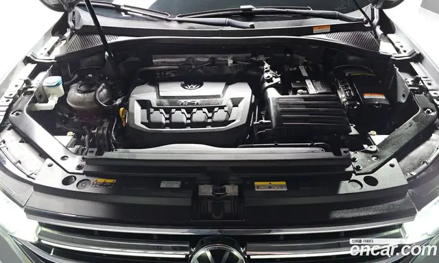 Volkswagen Tiguan 2022 2.0 АКПП, миниатюра 6