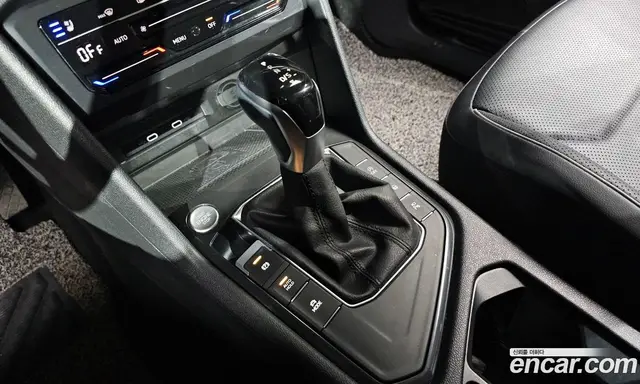 Volkswagen Tiguan 2022 2.0 АКПП, миниатюра 9