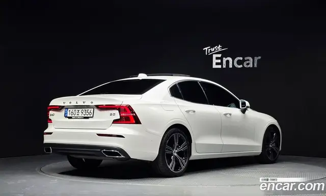 Volvo S60 2021 2.0 АКПП, миниатюра 2