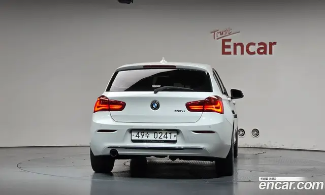 BMW 1 серия 2015 2.0 АКПП, миниатюра 3 BMW 1 серия 2015 2.0 АКПП, миниатюра 3