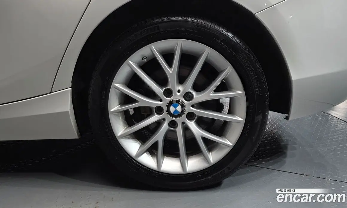 BMW 1 серия 2015 2.0 АКПП, фото 6 BMW 1 серия 2015 2.0 АКПП, фото 6