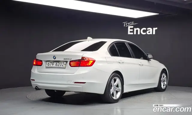BMW 3 серия 2012 2.0 АКПП, миниатюра 2