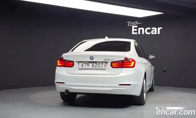 BMW 3 серия 2012 2.0 АКПП, миниатюра 4