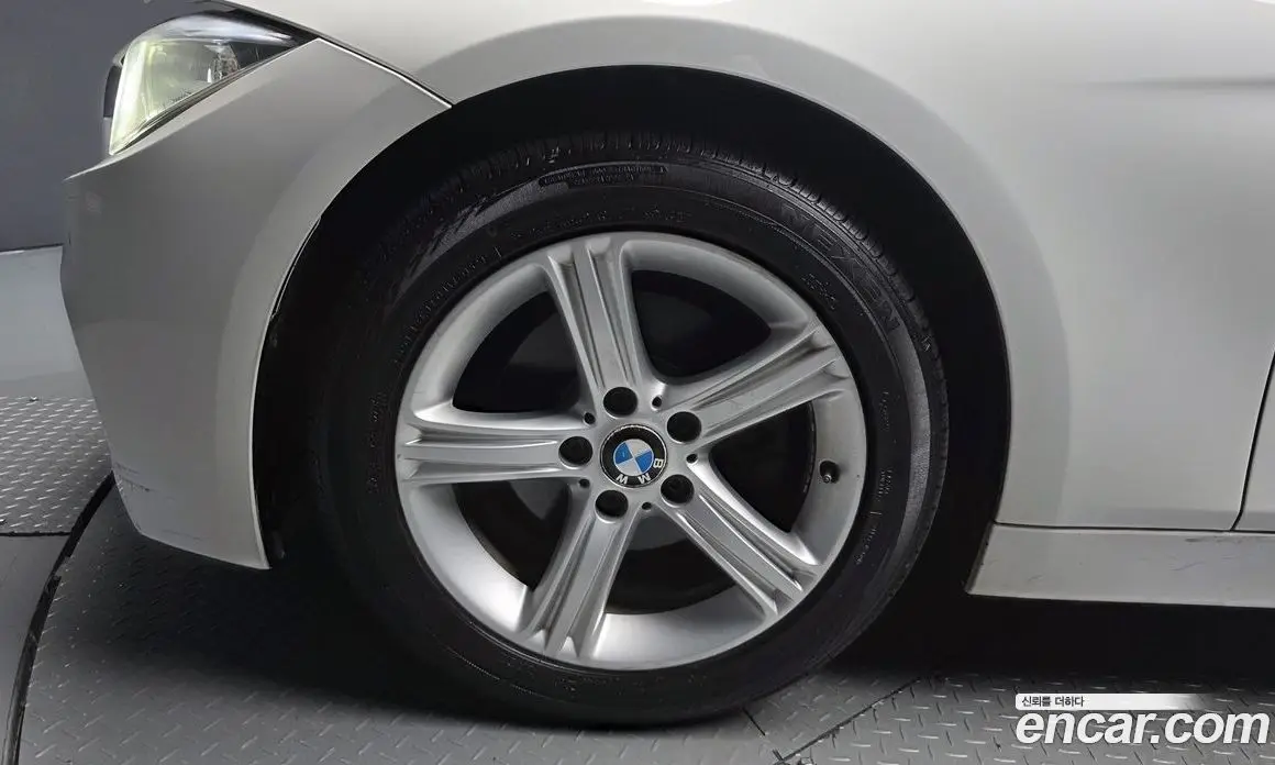 BMW 3 серия 2012 2.0 АКПП, фото 5