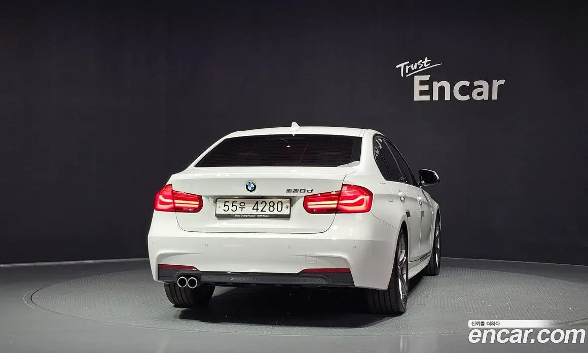 BMW 3 серия 2018 2.0 АКПП, фото 4