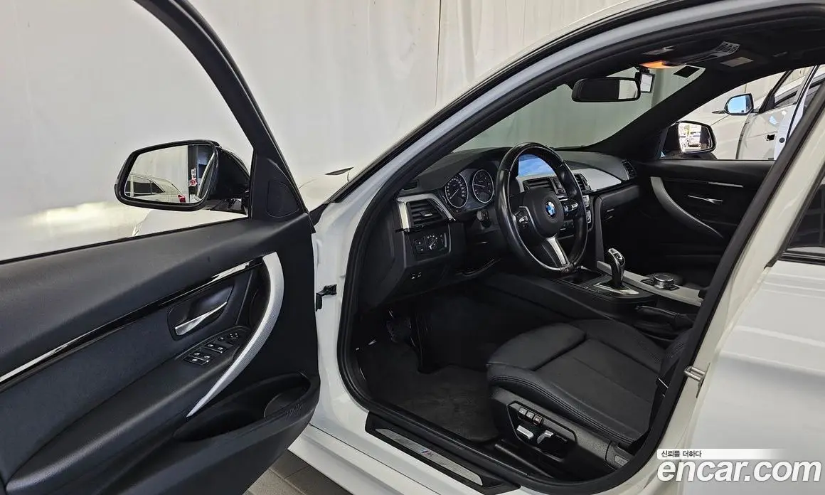 BMW 3 серия 2018 2.0 АКПП, фото 10