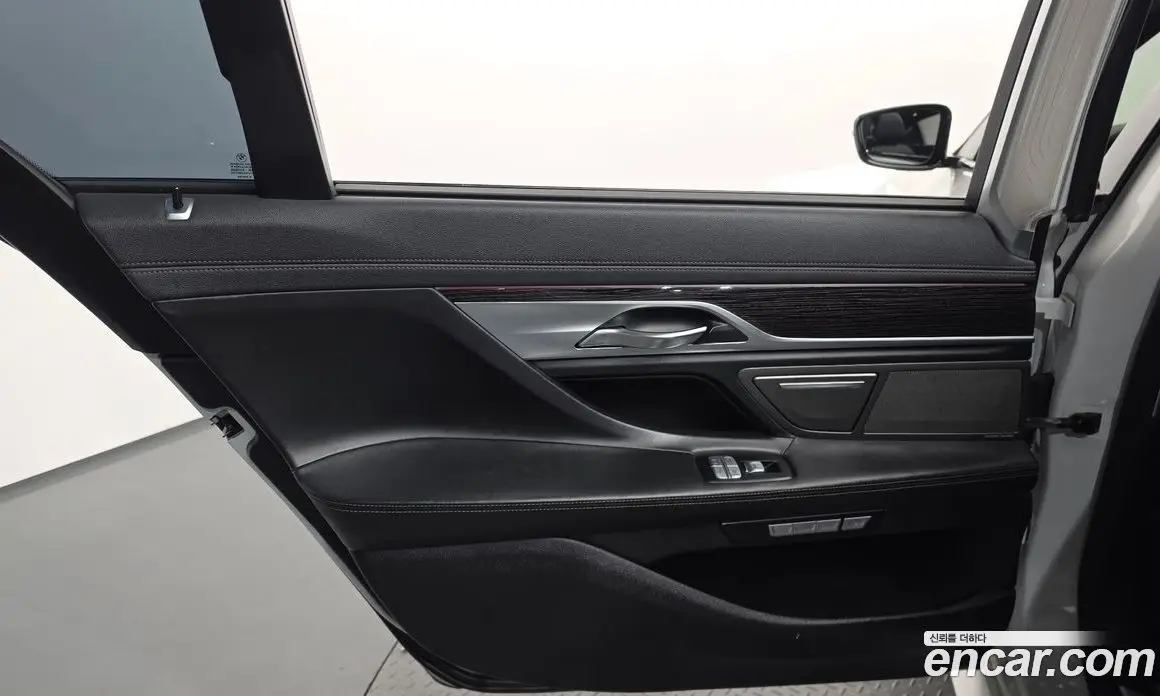 BMW 7 серия 2018 3.0 АКПП, фото 15