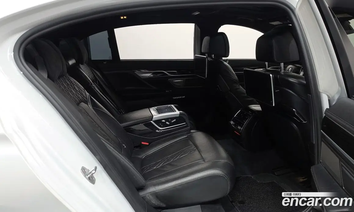 BMW 7 серия 2018 3.0 АКПП, фото 17