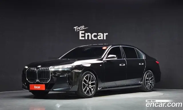BMW 7 серия, 2023, 87 068 км
