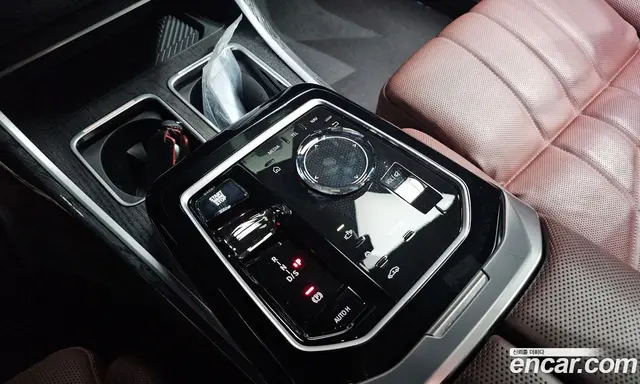 BMW 7 серия 2023 3.0 АКПП, миниатюра 9