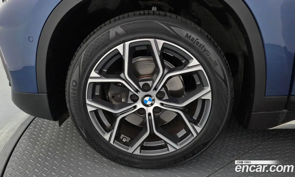 BMW X1 2020 2.0 АКПП, фото 5