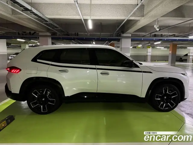 BMW XM 2023 4.4 АКПП, миниатюра 2