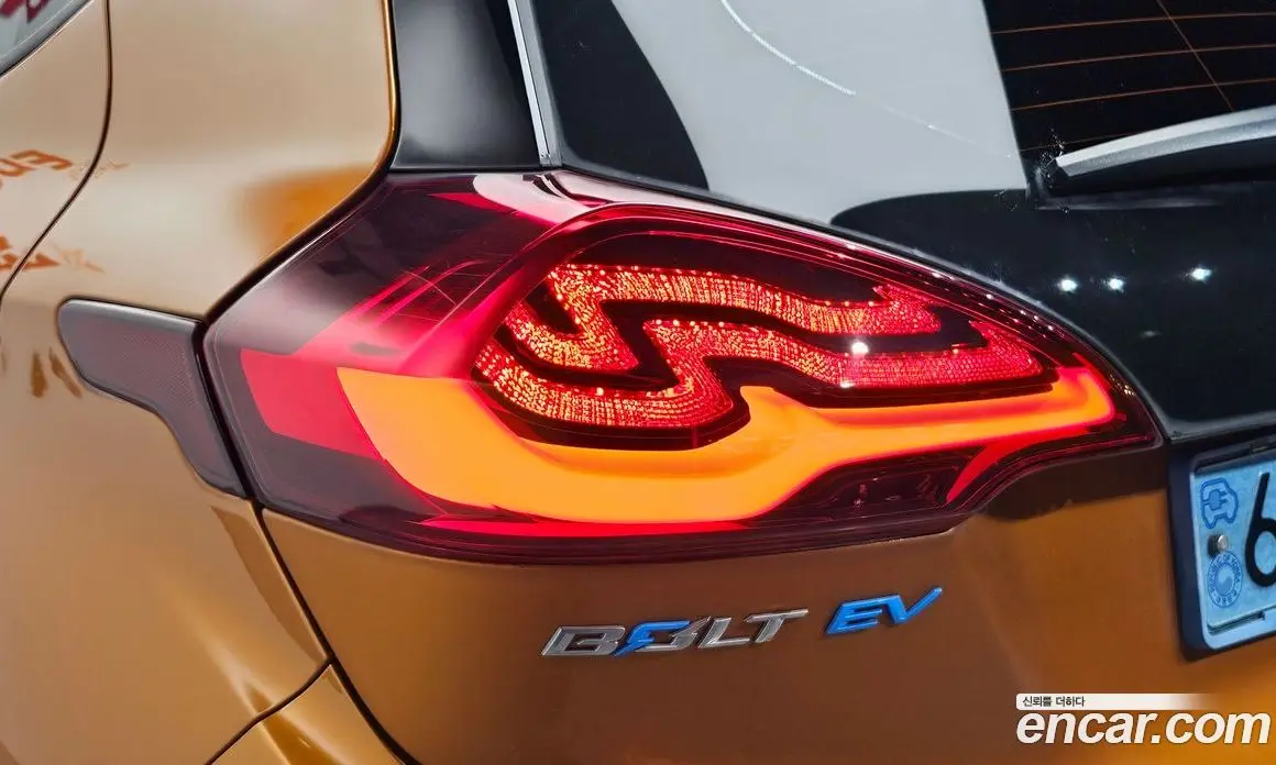Chevrolet Bolt EV 2018 0.2 АКПП, фото 9