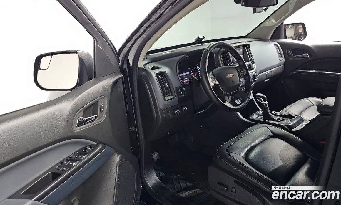 Chevrolet Colorado 2022 3.6 АКПП, фото 12