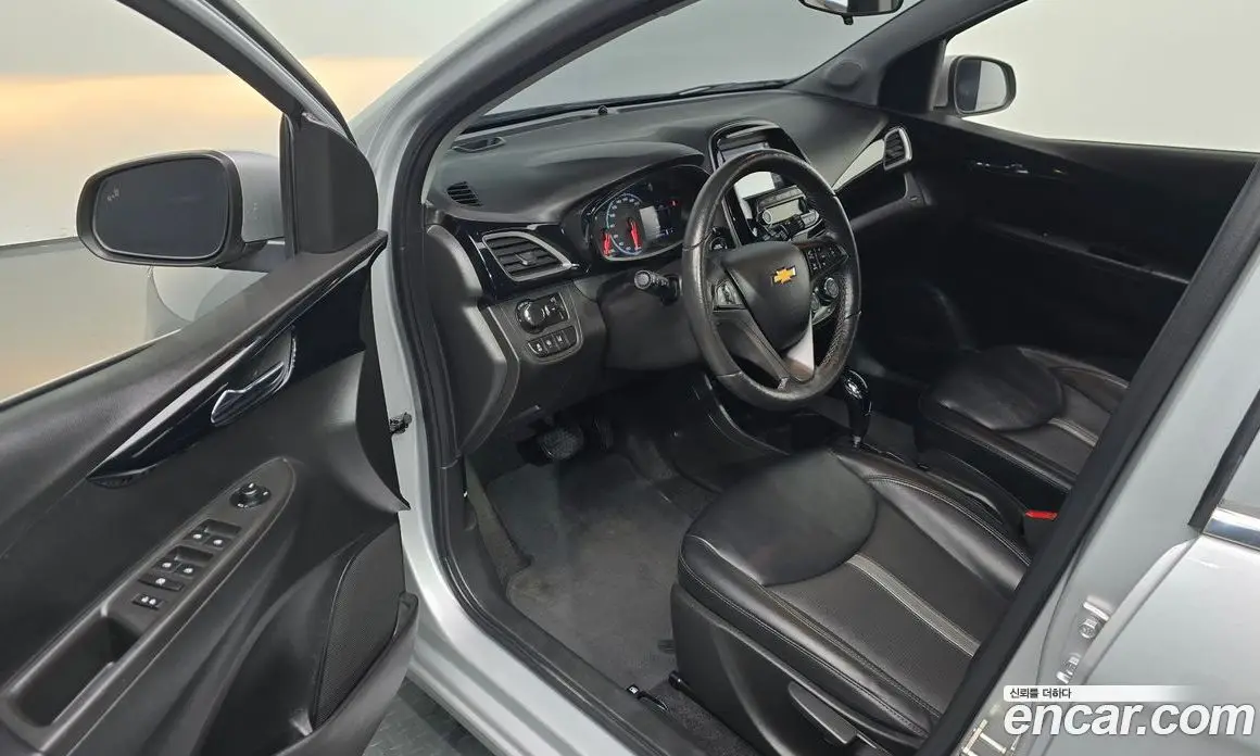 Chevrolet Spark 2019 1.0 АКПП, фото 10