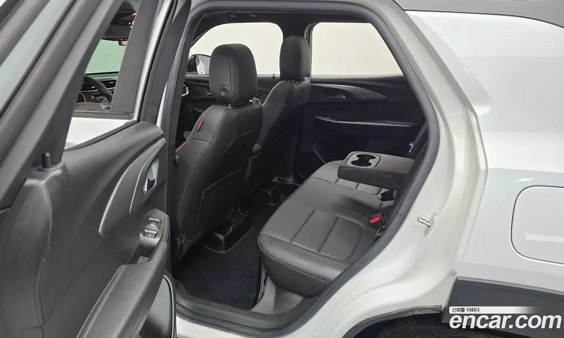 Chevrolet TrailBlazer 2022 1.3 АКПП, фото 17 Chevrolet TrailBlazer 2022 1.3 АКПП, фото 17