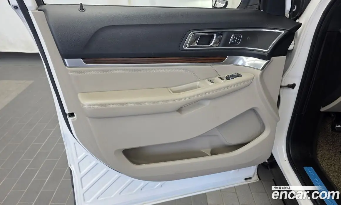 Ford Explorer 2018 2.3 АКПП, фото 14