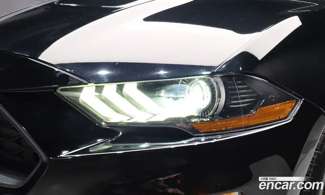 Ford Mustang 2019 2.3 АКПП, миниатюра 8