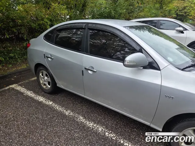 Hyundai Avante 2009 1.6 АКПП, миниатюра 4