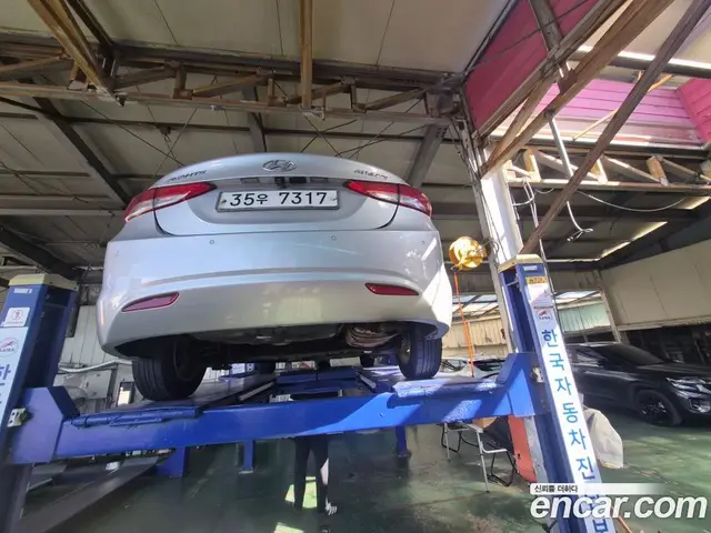 Hyundai Avante 2011 1.6 АКПП, миниатюра 2 Hyundai Avante 2011 1.6 АКПП, миниатюра 2