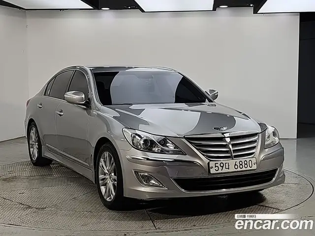 Hyundai Genesis, 2012, 179 305 км