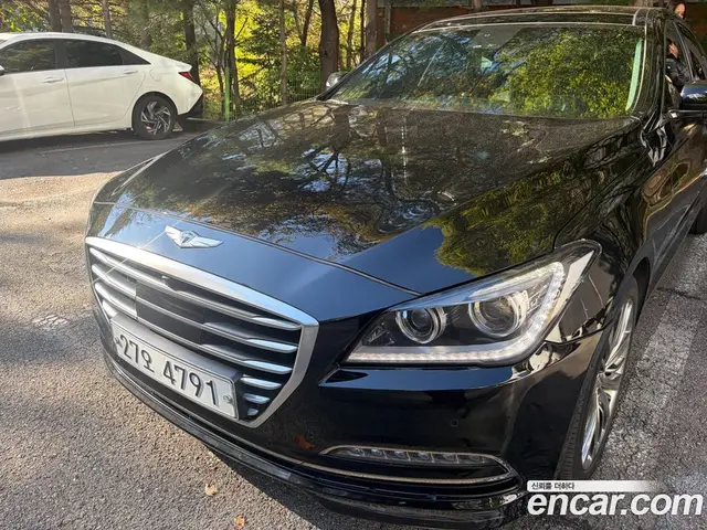 Hyundai Genesis, 2015, 163 899 км