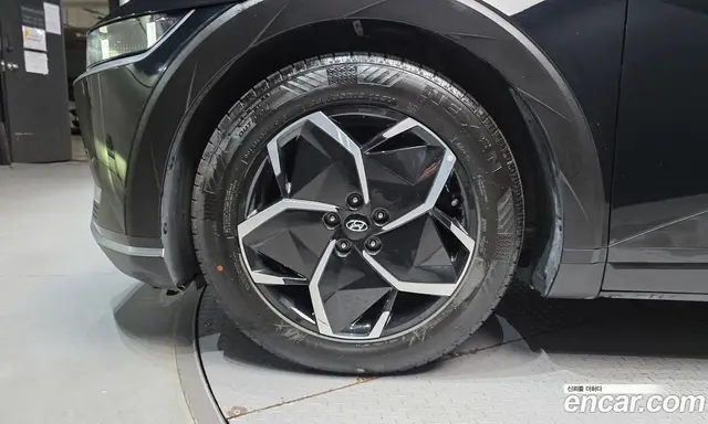 Hyundai Ioniq 5 2023 0.1 АКПП, миниатюра 5