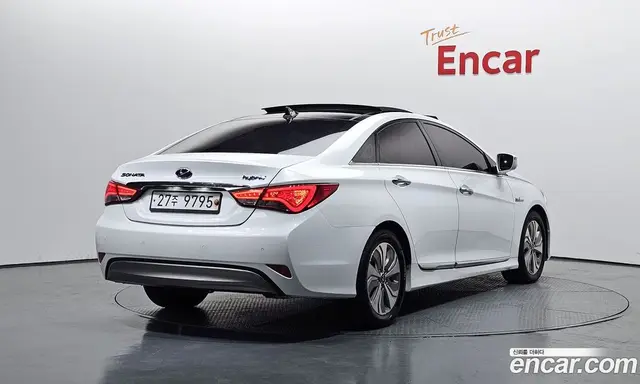 Hyundai Sonata 2014 2.0 АКПП, миниатюра 2