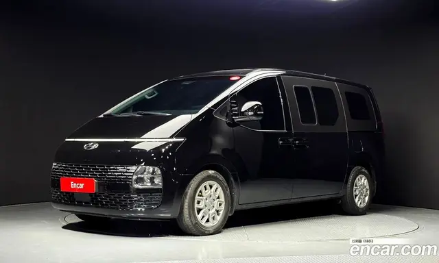 Hyundai Staria, 2022, 115 998 км