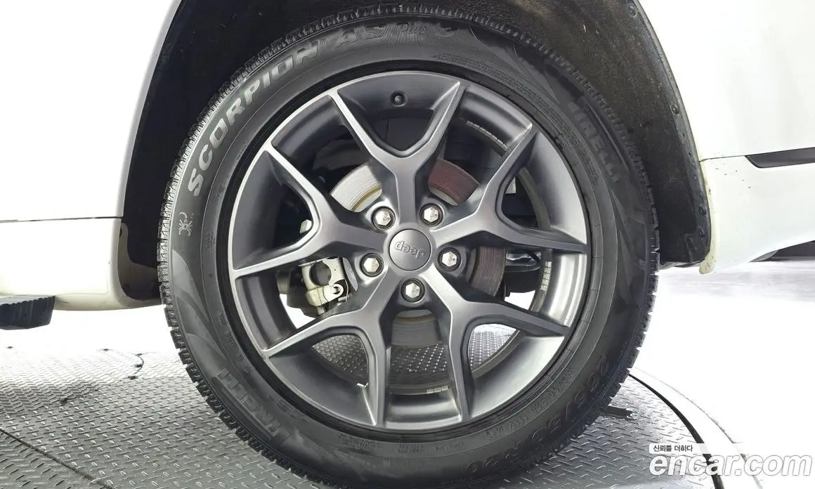 Jeep Cherokee 2019 3.6 АКПП, фото 7