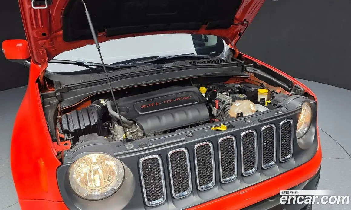 Jeep Renegade 2016 2.4 АКПП, фото 6 Jeep Renegade 2016 2.4 АКПП, фото 6